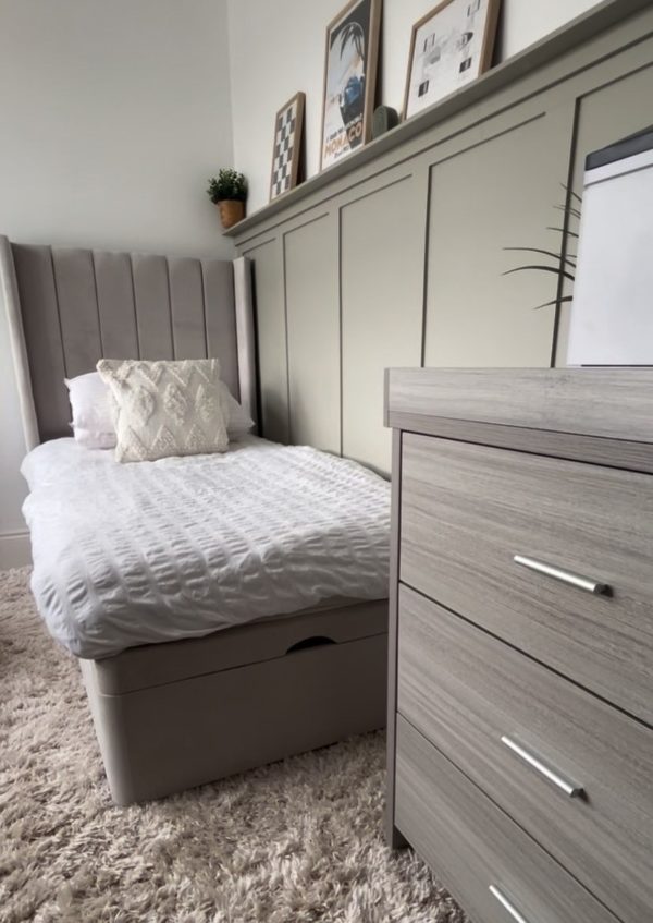 Bedroom panelling