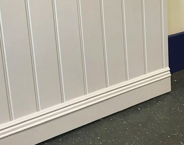 Bead & Butt panelling with skirting